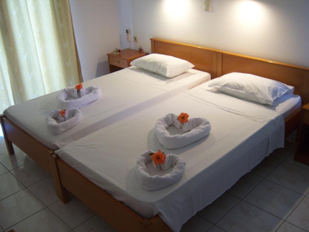 Despina Studios Agia Marina  Room photo